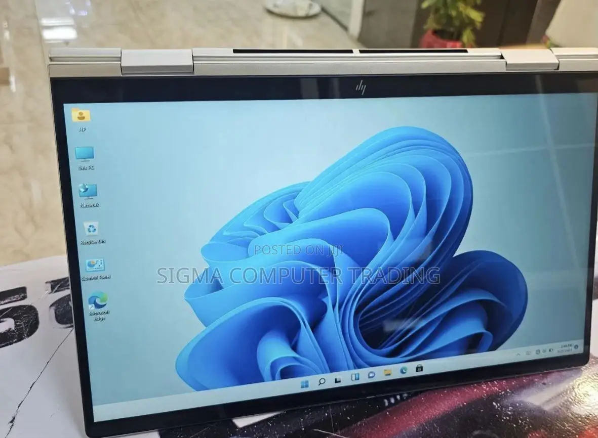 New Laptop HP Envy X360 16GB Intel Core I7 SSD 1T