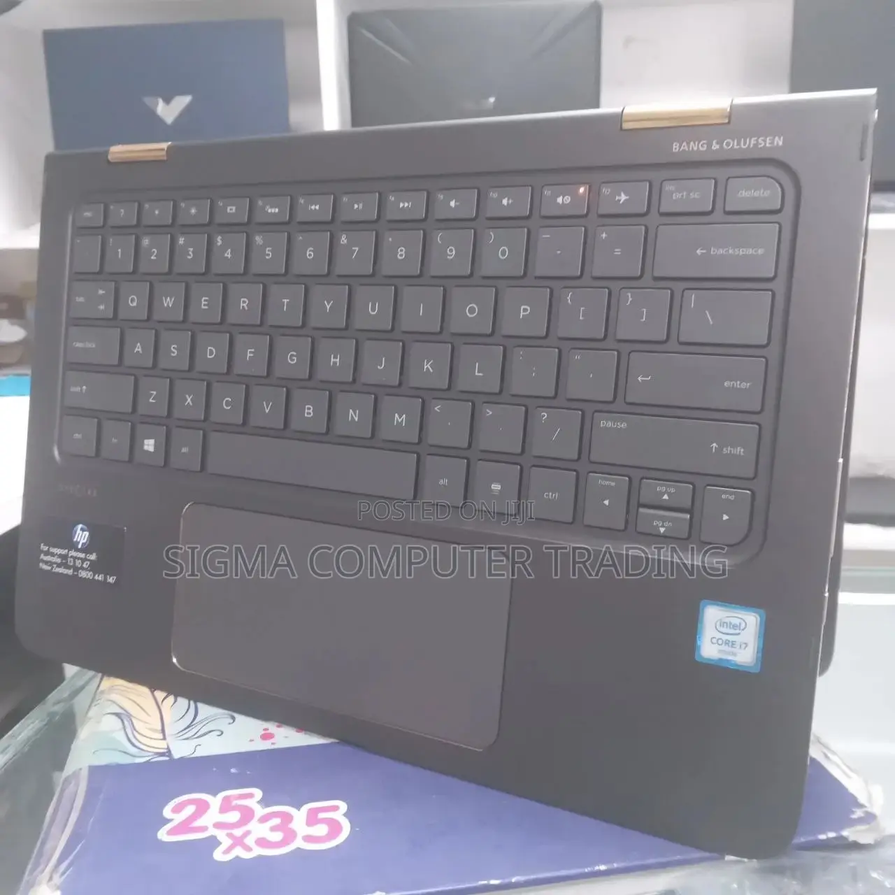 New Laptop HP Spectre X360 8GB Intel Core I7 SSD 1T