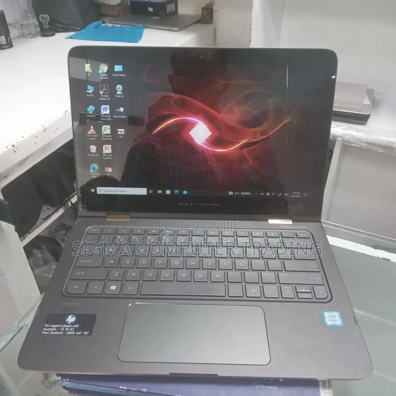 New Laptop HP Spectre X360 8GB Intel Core I7 SSD 1T