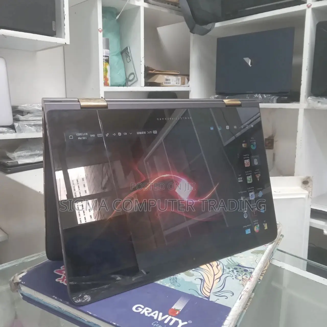 New Laptop HP Spectre X360 8GB Intel Core I7 SSD 1T