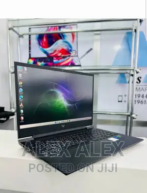 Photo - New Laptop HP Pavilion 15 16GB Intel Core I5 SSD 1T