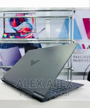 New Laptop HP Pavilion 15 16GB Intel Core I5 SSD 1T