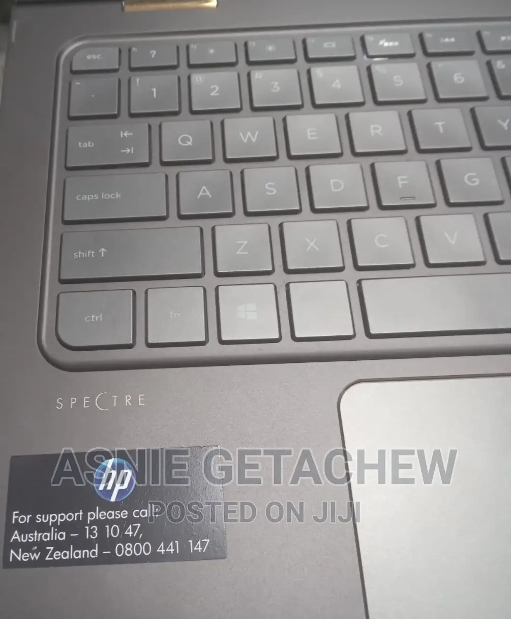 New Laptop HP Envy X360 256GB Intel Core I7 HDD 512GB