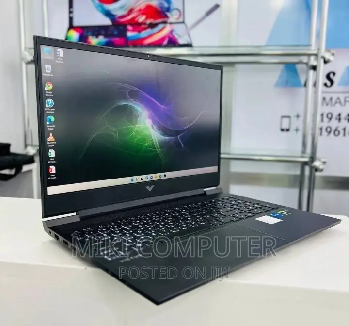 New Laptop 16GB Intel Core I5 SSD 1T