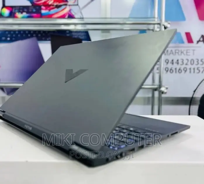 New Laptop 16GB Intel Core I5 SSD 1T
