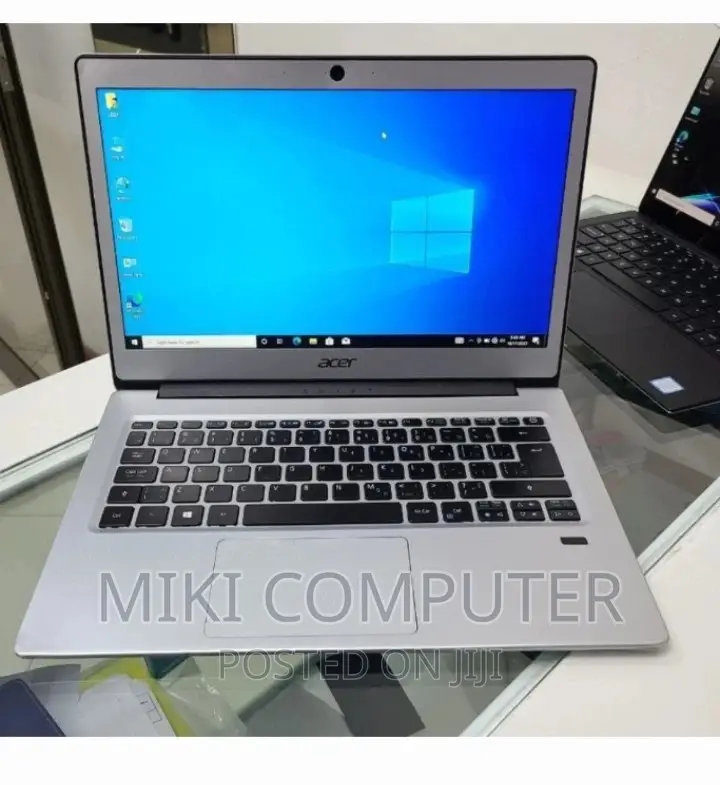 New Laptop Acer Swift 1 4GB Intel SSD 128GB