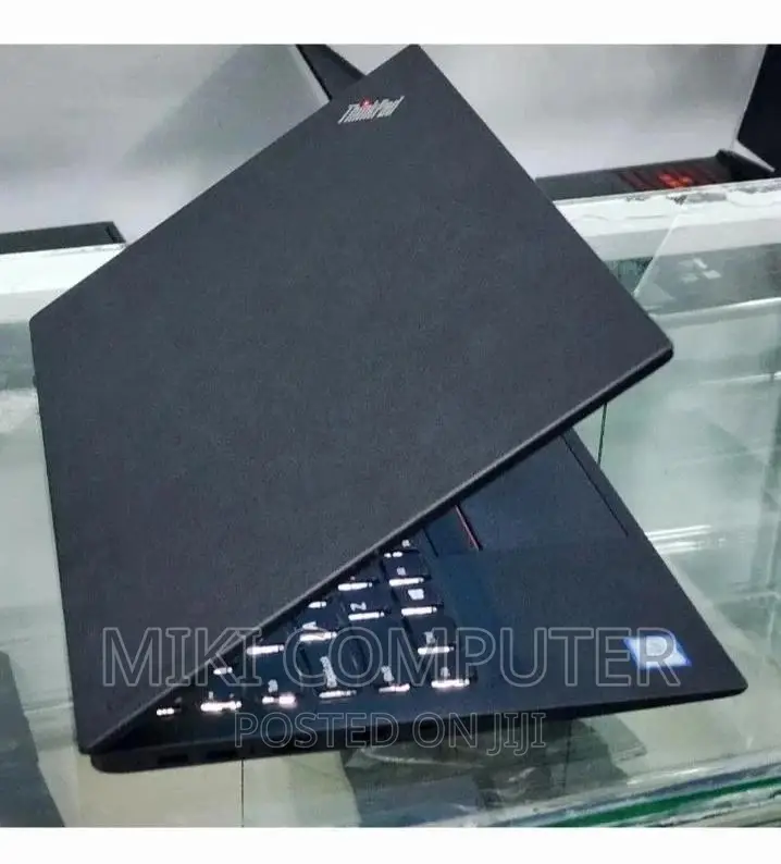 New Laptop Lenovo ThinkPad X1 Carbon 8GB Intel Core i5 SSD 256GB