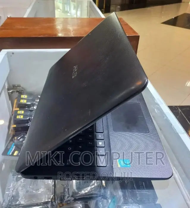 New Laptop Asus 4GB Intel Core I3 HDD 500GB