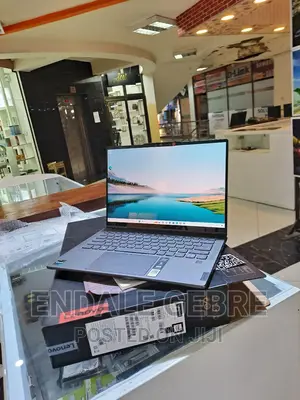 New Laptop Lenovo 16GB Intel Core I5 SSD 512GB