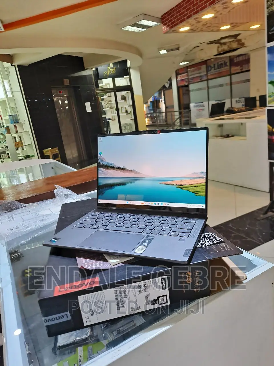 New Laptop Lenovo 16GB Intel Core I5 SSD 512GB