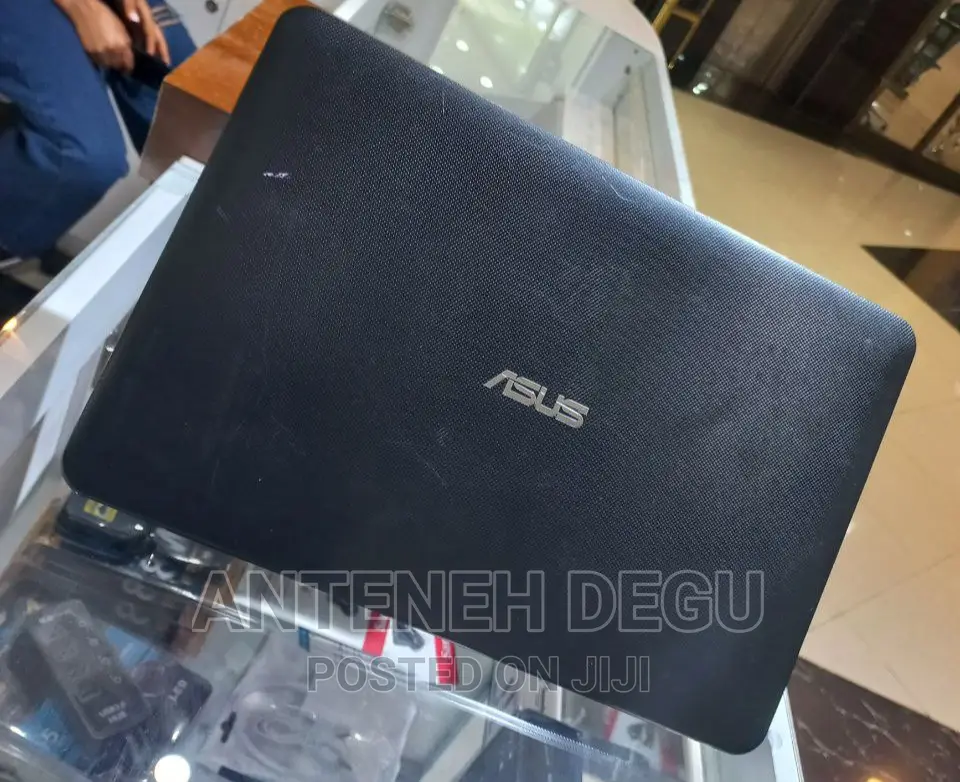 New Laptop Asus TUF Dash F15 4GB Intel Core I3 HDD 500GB