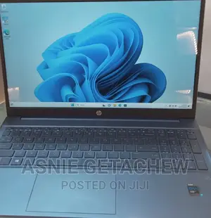 New Laptop HP Pavilion 15 256GB Intel Core I5 HDD 512GB