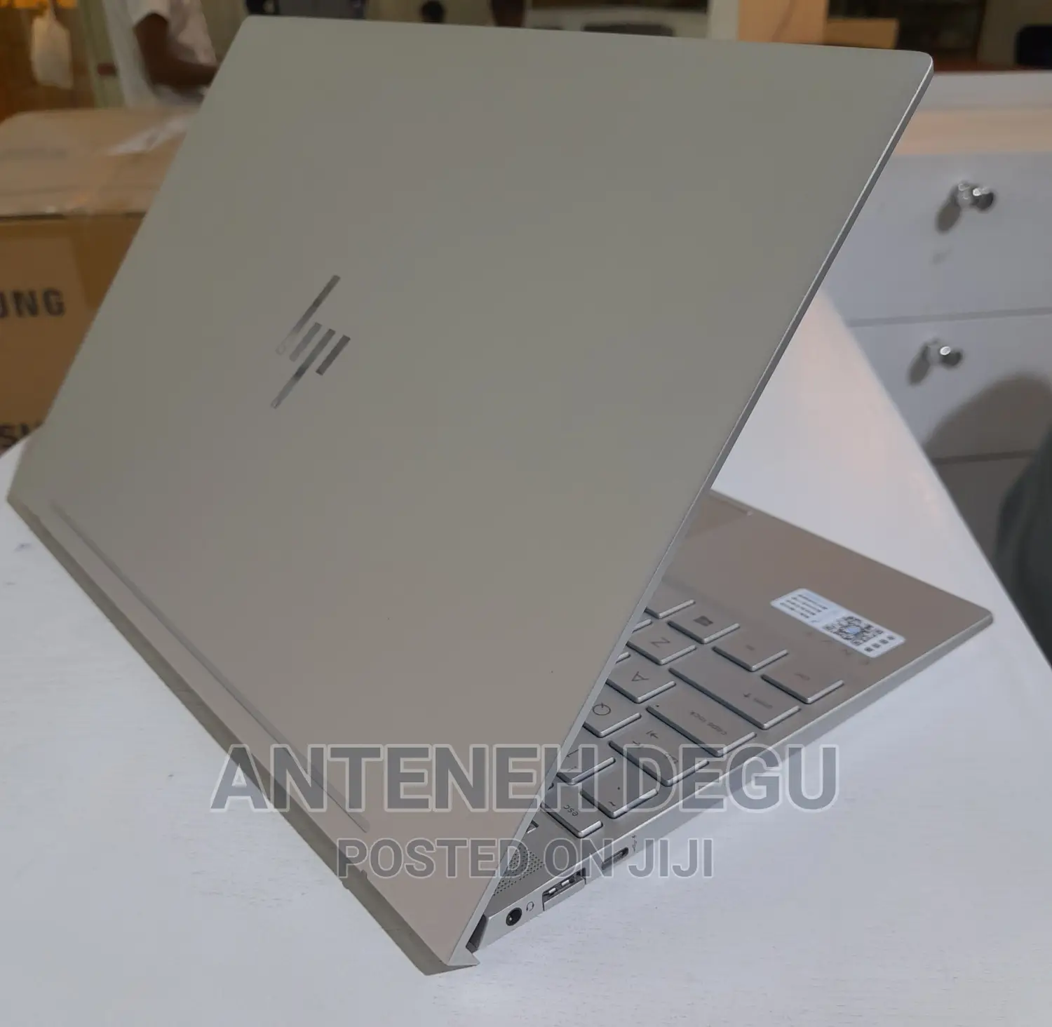 New Laptop HP Envy 14 8GB Intel Core I5 SSD 512GB