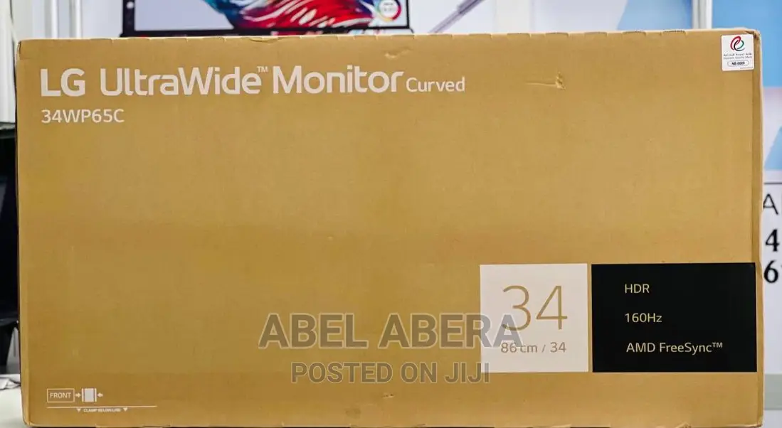 LG UHD() Curved Monitor