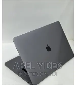 New Laptop Apple MacBook Pro 2017 16GB Intel Core I7 SSD 512GB