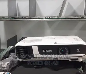 Epson Projector Eb-X51
