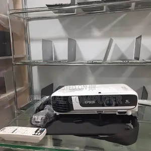 Brand New EPSON Projector Eb X51