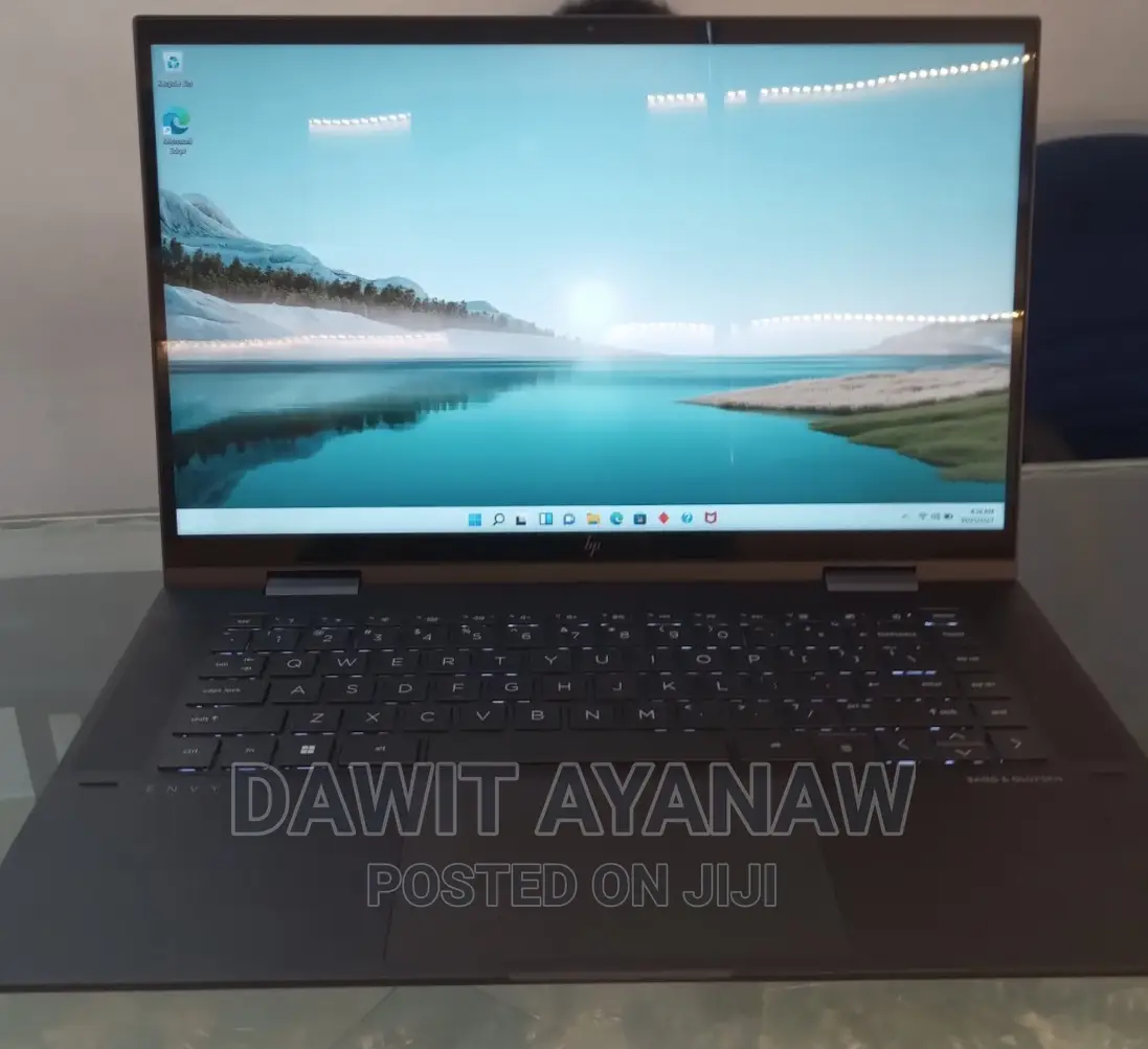 New Laptop HP 16GB AMD Ryzen 7 SSD 512GB