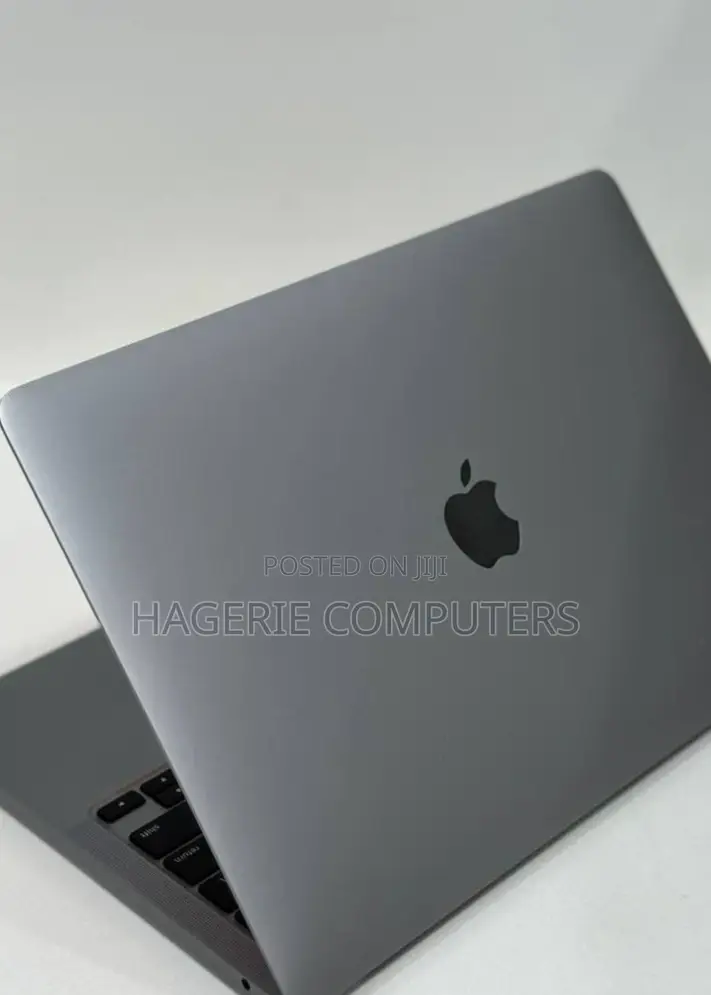 New Laptop Apple MacBook Pro 2020 M1 8GB Apple M1 SSD 256GB