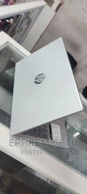 New Laptop HP Stream Notebook 8GB Intel Core I3 SSD 512GB