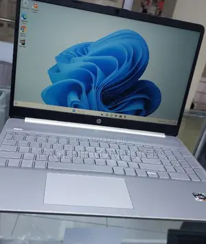 Photo - New Laptop HP Pavilion 15z 16GB AMD Ryzen 7 SSD 512GB