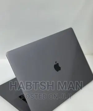 New Laptop Apple MacBook Pro M1 8GB Apple M1 Pro SSD 256GB