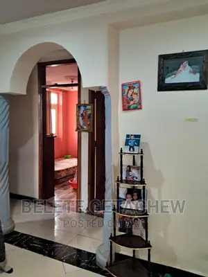 2bdrm Condo in ቦሌ አራብሳ ኮንዶሚኒየም, Bole for sale