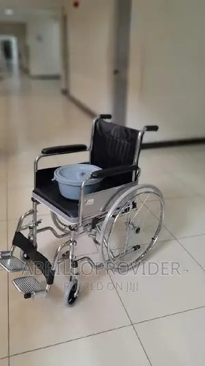 Wheel Chair With Commode
/Wheelchair/Wheelchair/Wheelchair
