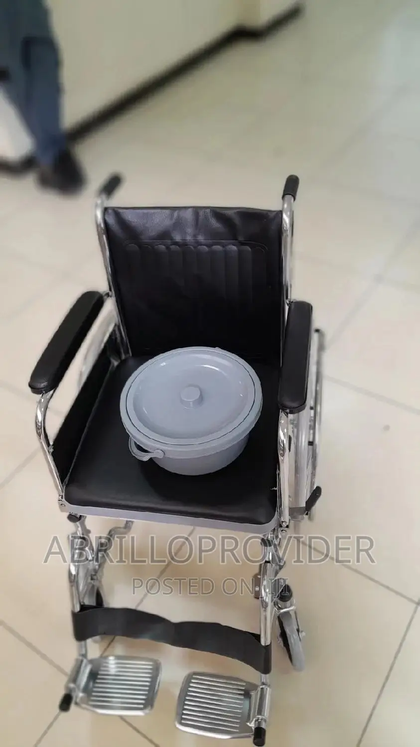 Wheelchairs/Wheelchair/Toilet Wheelchair/Commode Wheelchair