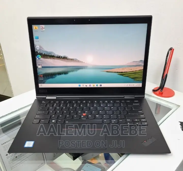 New Laptop Lenovo ThinkPad Yoga 370 8GB Intel Core I5 SSD 512GB