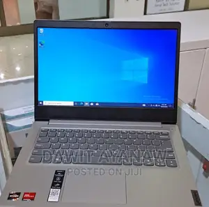 New Laptop Lenovo 8GB AMD Ryzen 5 SSD 128GB
