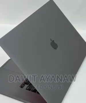 New Laptop Apple MacBook Pro 2019 16GB Intel Core I7 SSD 512GB