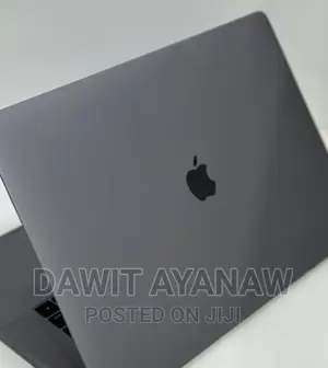 New Laptop Apple MacBook Pro 2017 16GB Intel Core I7 SSD 512GB