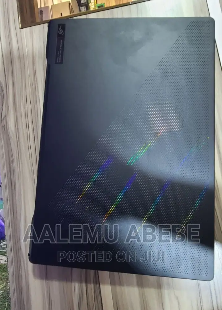 New Laptop Asus ROG Zephyrus G15 16GB Intel Core i7 SSD 512GB