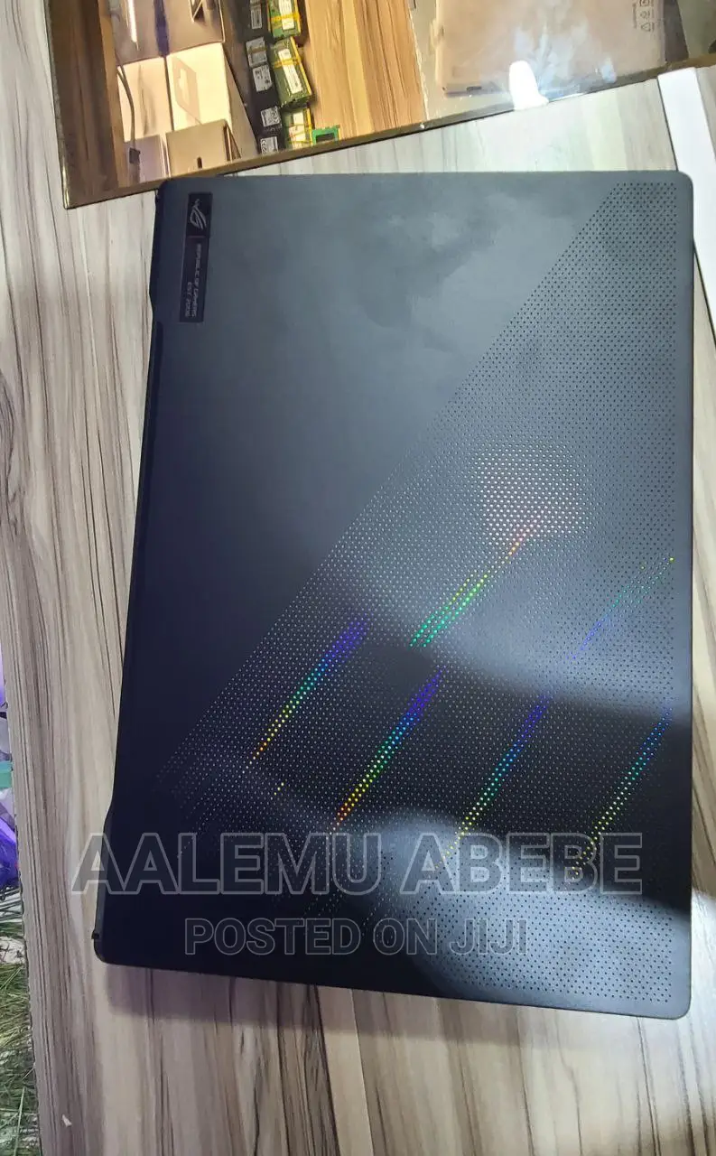 New Laptop Asus ROG Zephyrus G15 16GB Intel Core i7 SSD 512GB