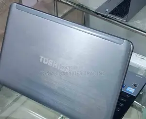 New Laptop Toshiba Satellite C55 8GB Intel Core I7 HDD 750GB