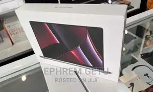 New Laptop Apple MacBook Pro 16GB Apple M2 Ultra SSD 512GB