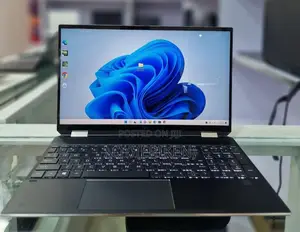 New Laptop HP Spectre X360 16GB Intel Core I7 SSD 512GB