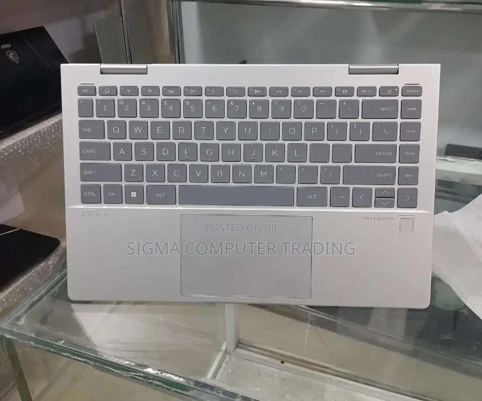 New Laptop HP Envy X360 16GB Intel Core I7 SSD 1T