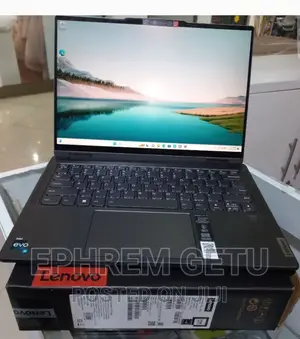 New Laptop Lenovo Yoga 700 16GB Intel Core I5 SSD 512GB