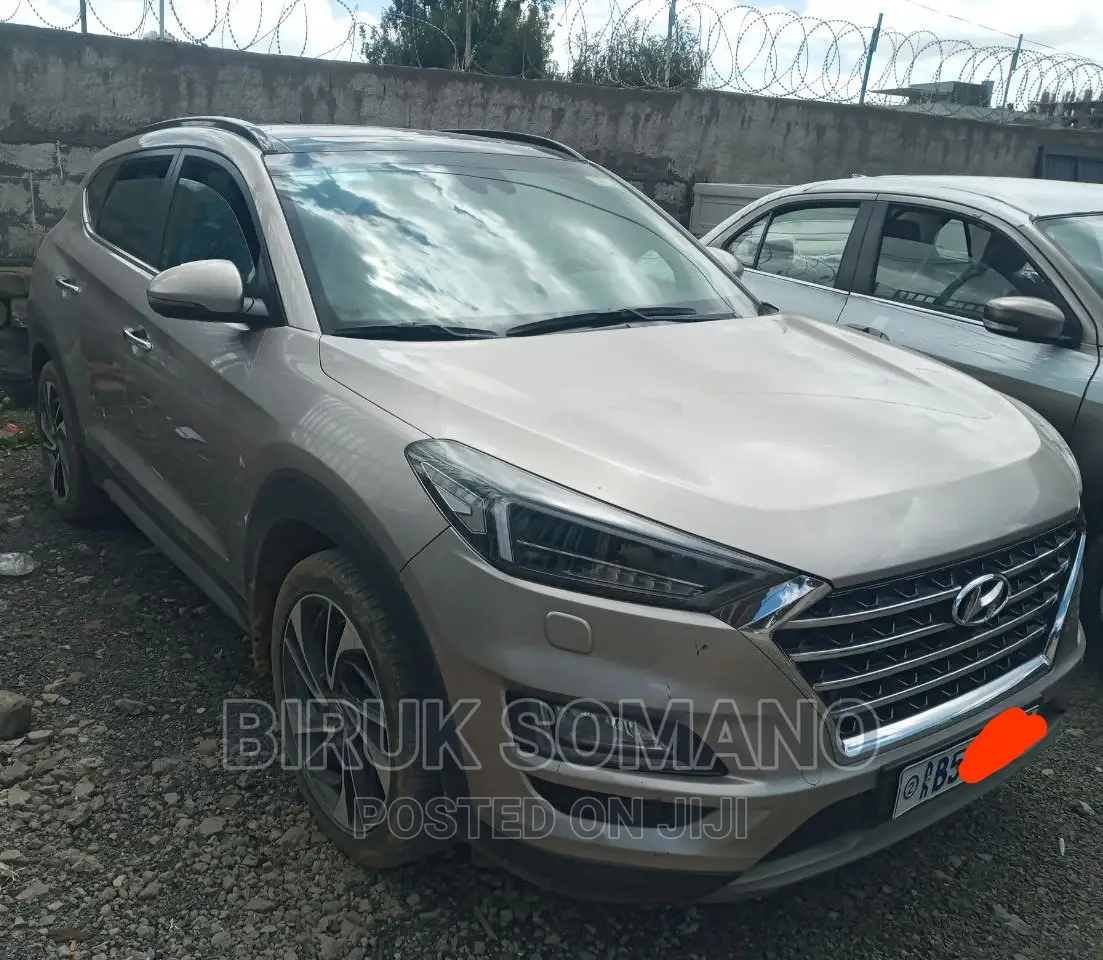 Hyundai Tucson 2020 Gold