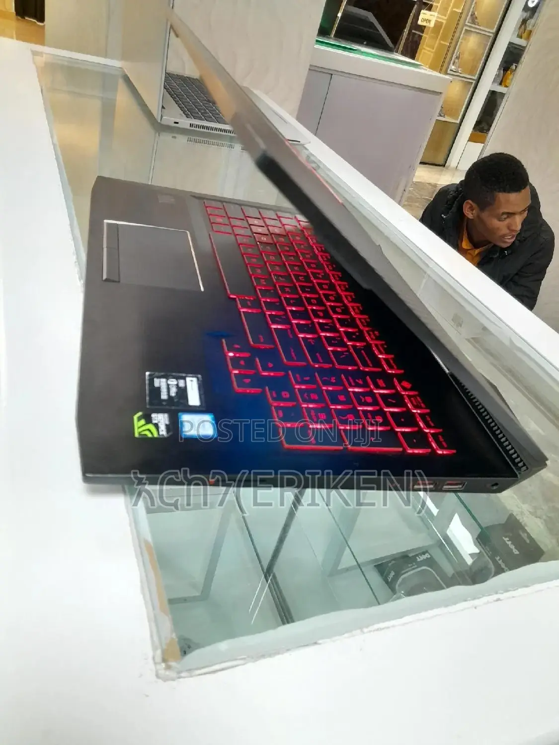 New Laptop HP Omen 15 8GB Intel Core I7 HDD+SSD 1T