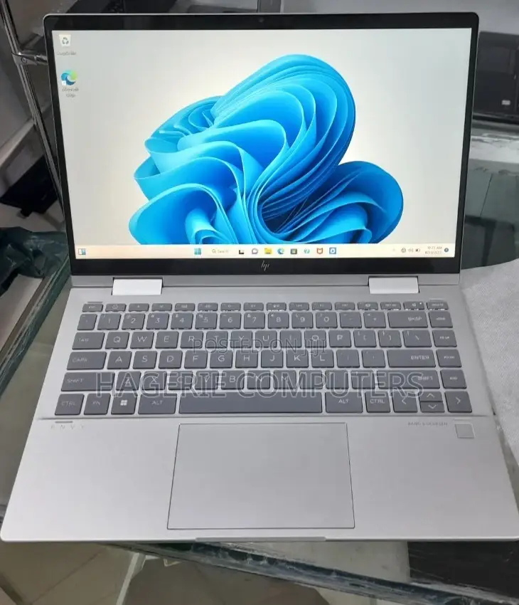 New Laptop HP Envy X360 13z 16GB Intel Core I7 SSD 1T