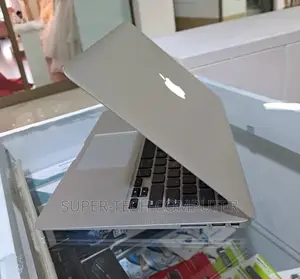 New Laptop Apple MacBook Air 2015 4GB Intel Core I5 SSD 128GB