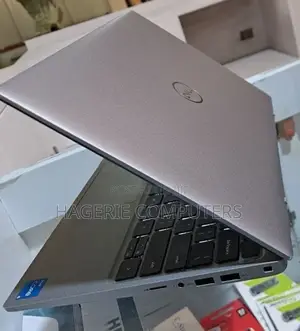 New Laptop Dell 8GB Intel Core I5 SSD 256GB