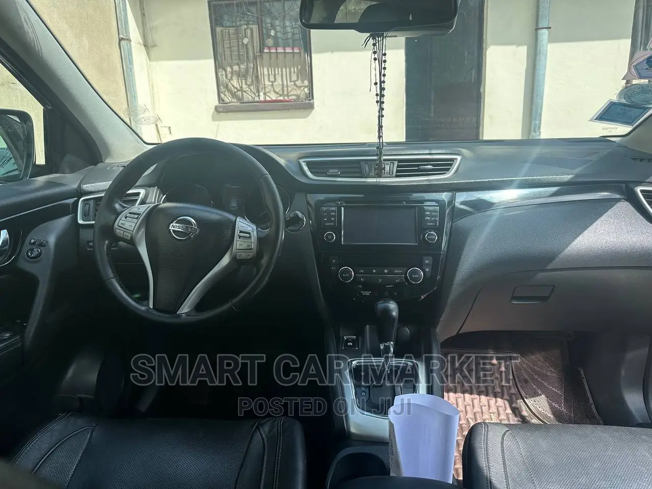 Nissan Qashqai 2017 Brown