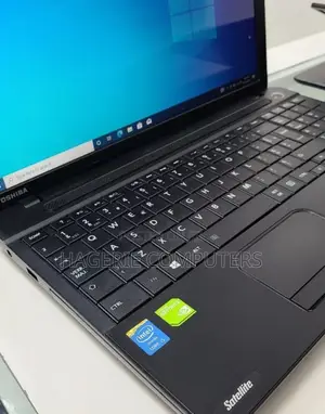 New Laptop Toshiba Satellite C50 4GB Intel Core i5 HDD 500GB