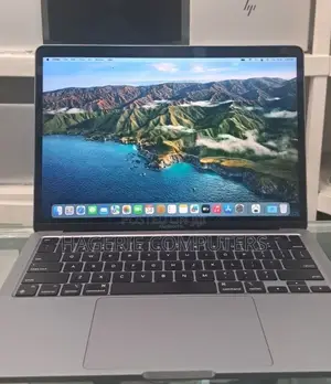 Photo - New Laptop Apple MacBook Pro 2020 8GB Apple M1 SSD 256GB