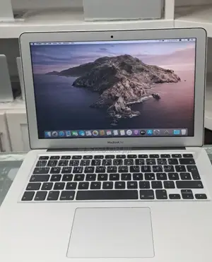 New Laptop Apple MacBook Air 2017 8GB Intel Core I5 SSD 256GB