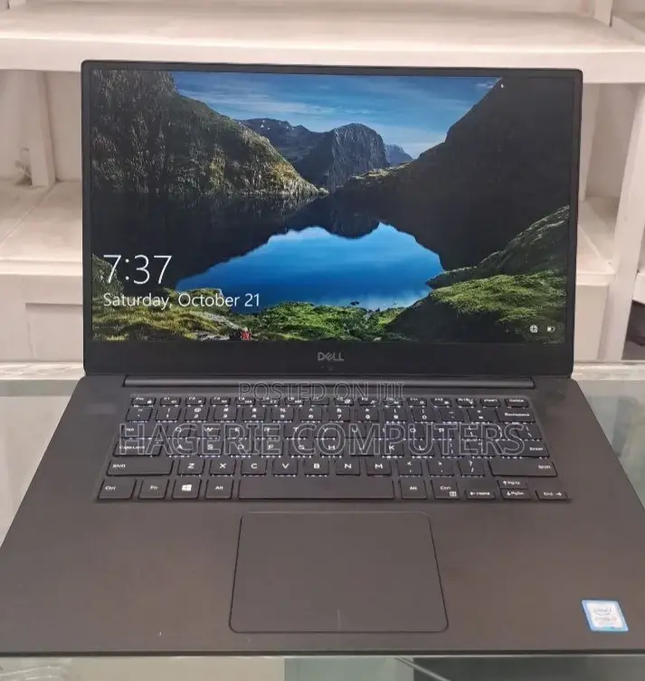 New Laptop Dell XPS 15 9530 16GB Intel Core I7 SSD 512GB